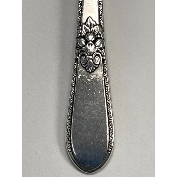 17pc Wm Rogers IS Silverplate MEMORY HIAWATHA Flatware Knives Forks Spoons FLAWS - Picture 2 of 7